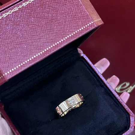 カルティエ 指輪