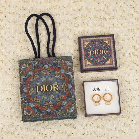 ディオール 指輪