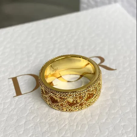 ディオール 指輪