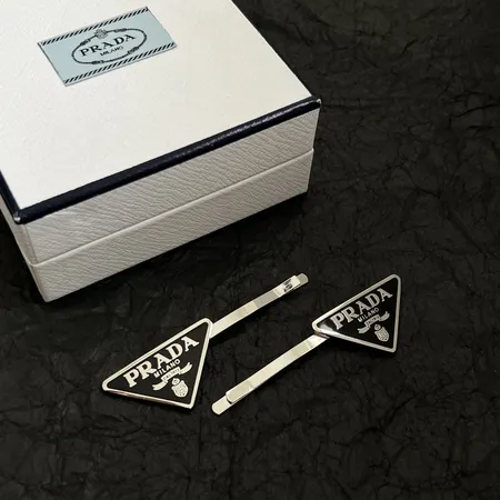プラダ ヘアアクセサリー
