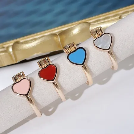 ショパール 指輪