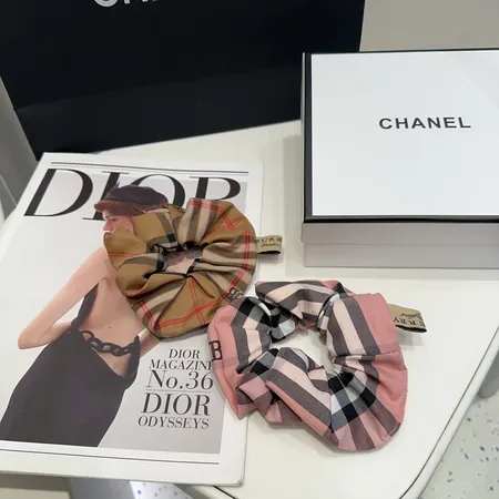 バーバリー ス ヘアアクセサリー