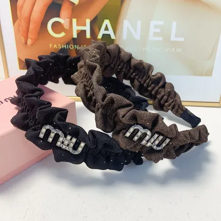 ミュウミュウ ヘアアクセサリー