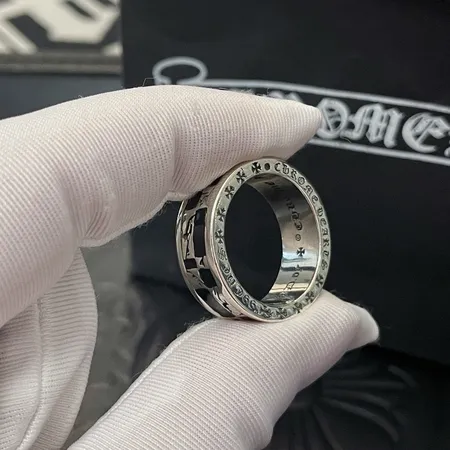 クロムハーツ 指輪