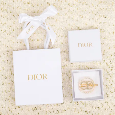 グッチ ヘアアクセサリー