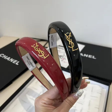 イブサンローラン ヘアアクセサリー