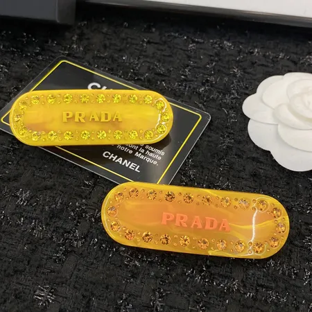 プラダ ヘアアクセサリー