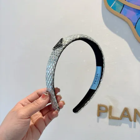 プラダ ヘアアクセサリー