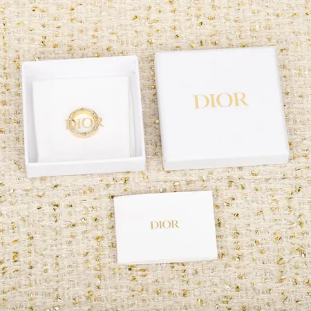 ディオール 指輪