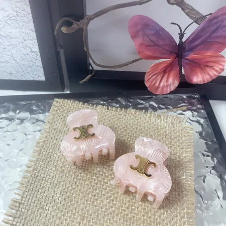 セリーヌ ヘアアクセサリー