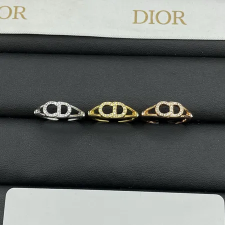 ディオール 指輪