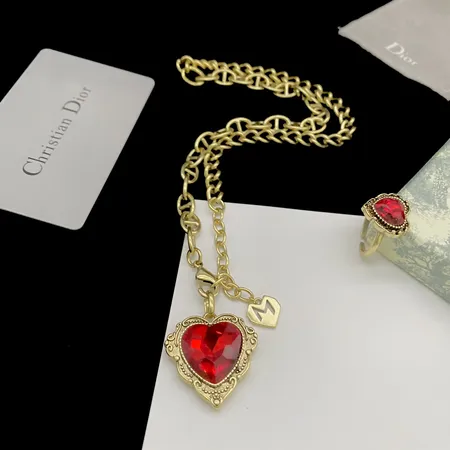 ディオール 指輪