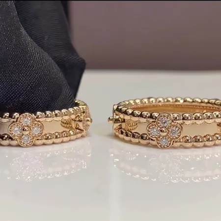 ヴァン クリーフ＆アーペル 指輪