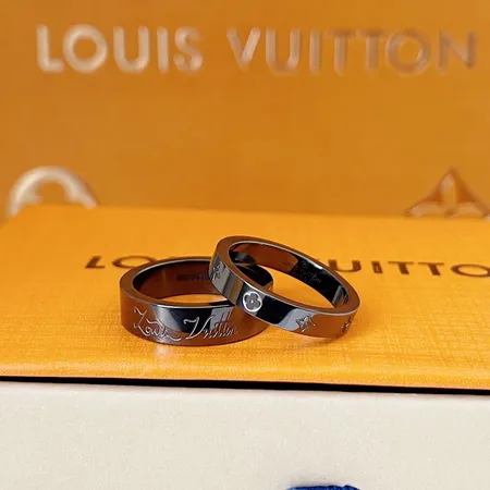 ルイヴィトン 指輪