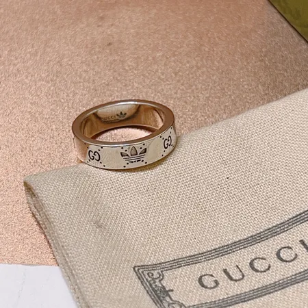 グッチ 指輪