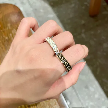 ディオール 指輪