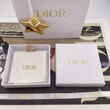 ディオール 指輪
