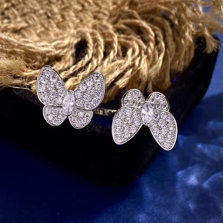 ヴァン クリーフ＆アーペル 指輪