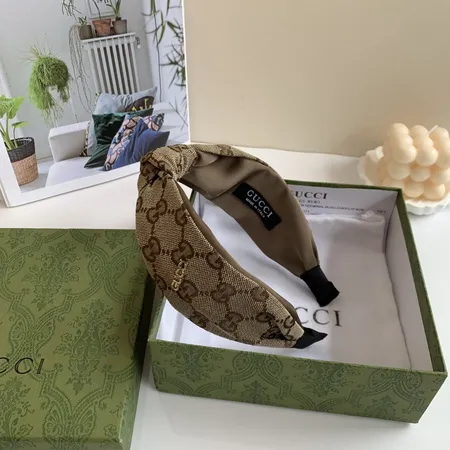 グッチ ヘアアクセサリー