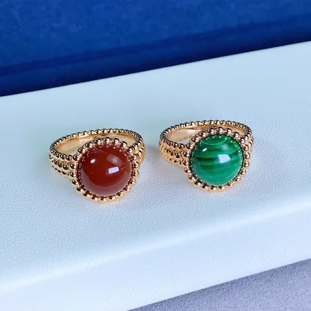 ヴァン クリーフ＆アーペル 指輪