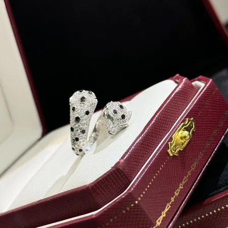 カルティエ 指輪