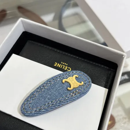 セリーヌ ヘアアクセサリー