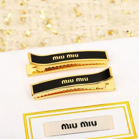 ミュウミュウ ヘアアクセサリー