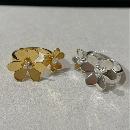 ヴァン クリーフ＆アーペル 指輪