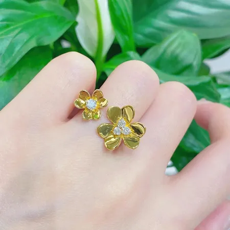 ヴァン クリーフ＆アーペル 指輪