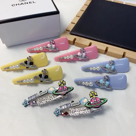 ミュウミュウ ヘアアクセサリー