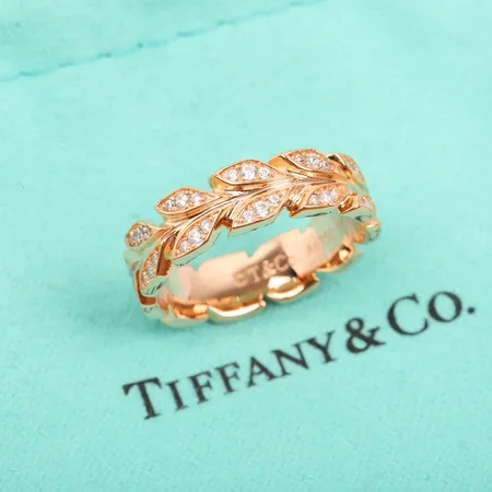 ティファニー 指輪