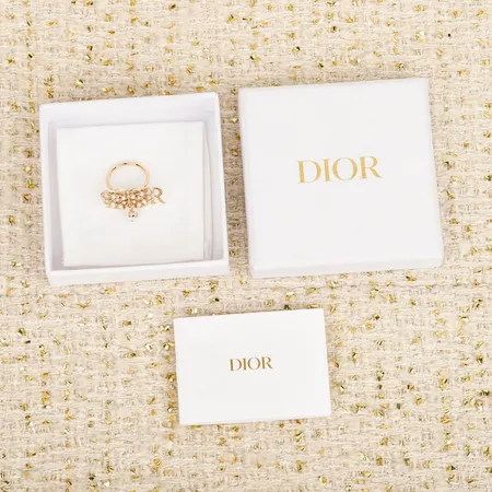 ディオール 指輪