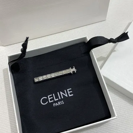 セリーヌ ヘアアクセサリー