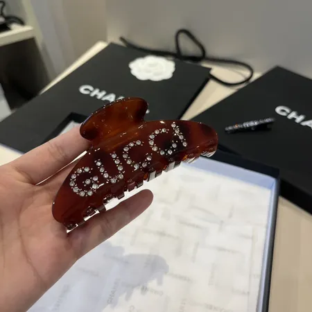 ルイヴィトン ヘアアクセサリー