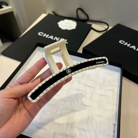 シャネル ヘアアクセサリー