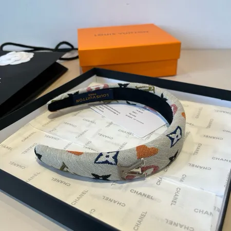 ルイヴィトン ヘアアクセサリー