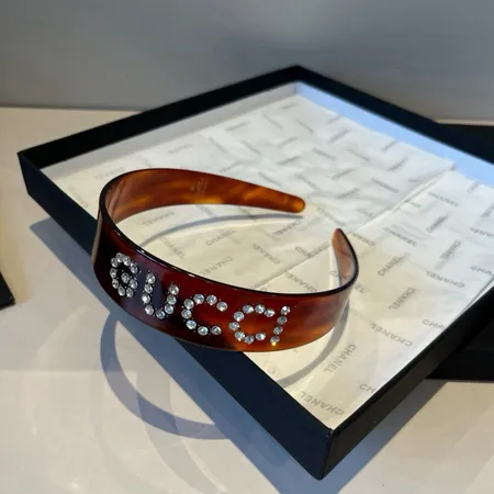 ルイヴィトン ヘアアクセサリー