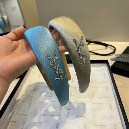 イブサンローラン ヘアアクセサリー