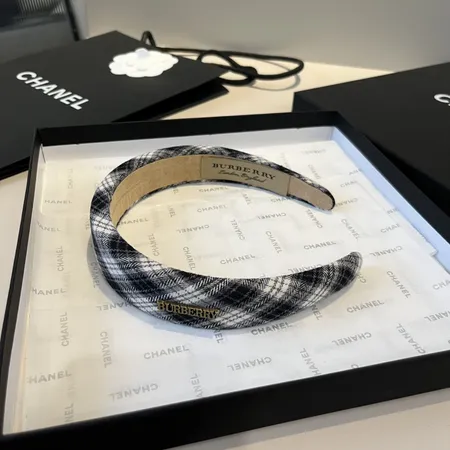 バーバリー ス ヘアアクセサリー