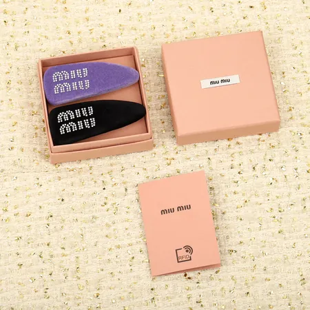 ミュウミュウ ヘアアクセサリー