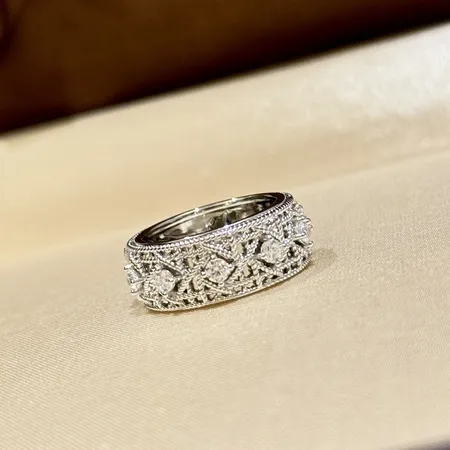 ディオール 指輪