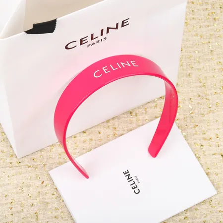 セリーヌ ヘアアクセサリー