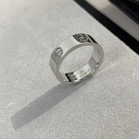 カルティエ 指輪