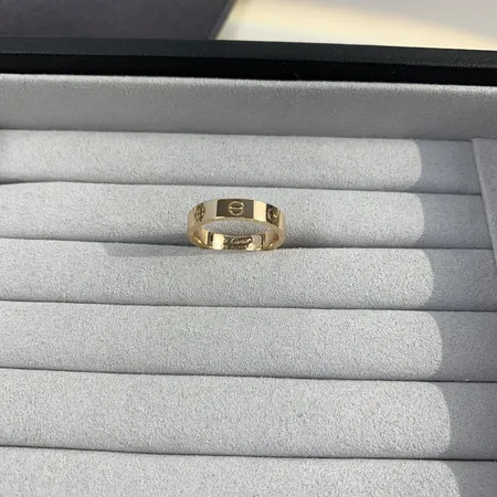 カルティエ 指輪