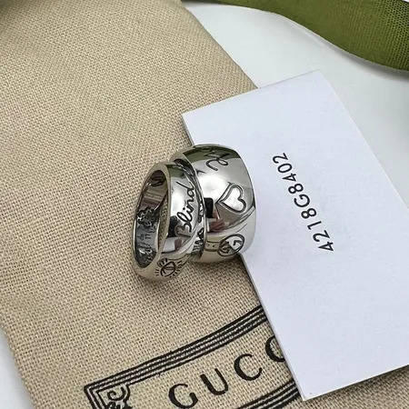 グッチ 指輪