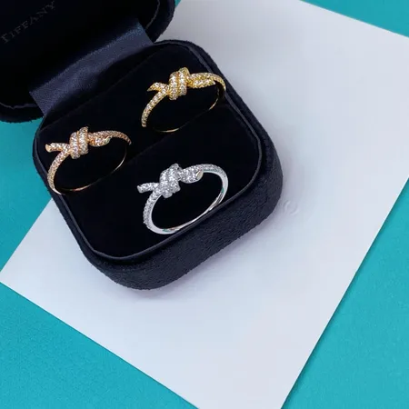 ティファニー 指輪