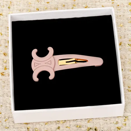 セリーヌ ヘアアクセサリー