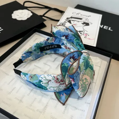 グッチ ヘアアクセサリー