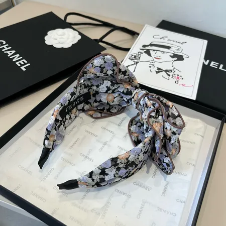 グッチ ヘアアクセサリー