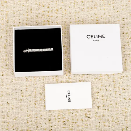 セリーヌ ヘアアクセサリー